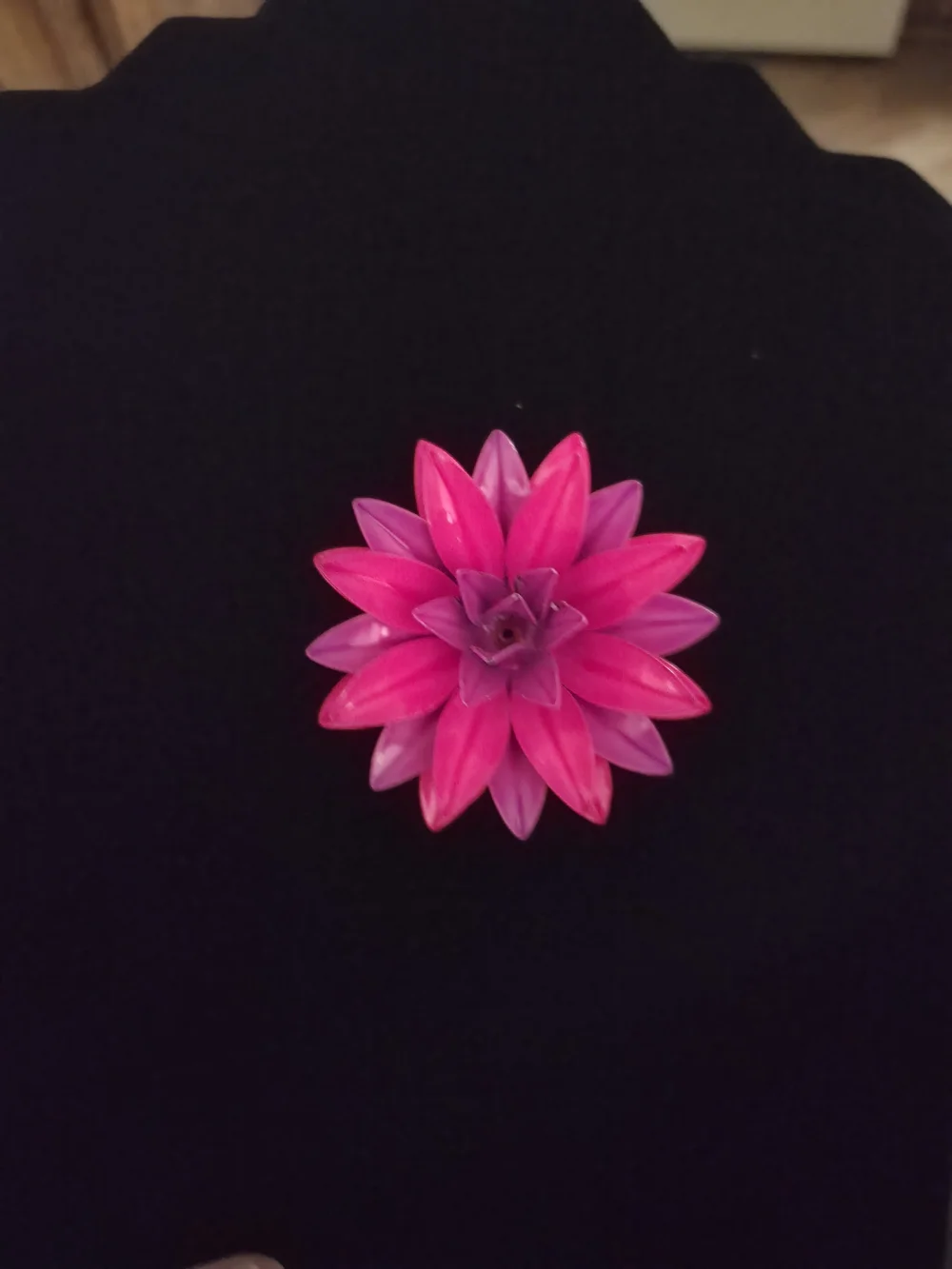 VTG Hot Pink Enamel Dahlia with Layered Pedals  60's/70's Era